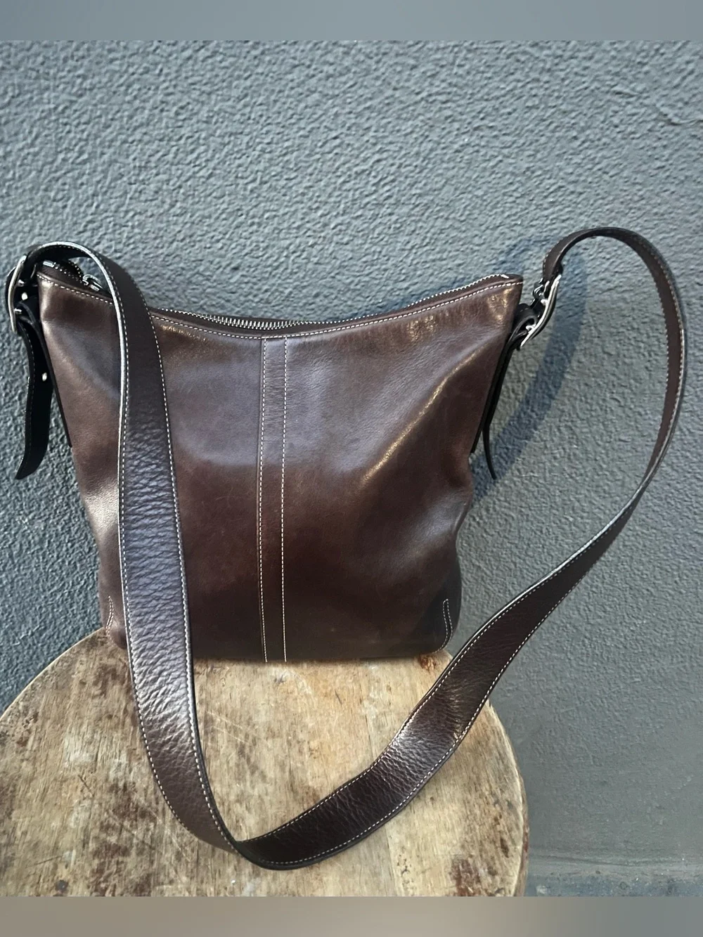Vintage 90s COACH Legacy Duffle Purse A04D-9326 Brown Crossbody Shoulder Leather